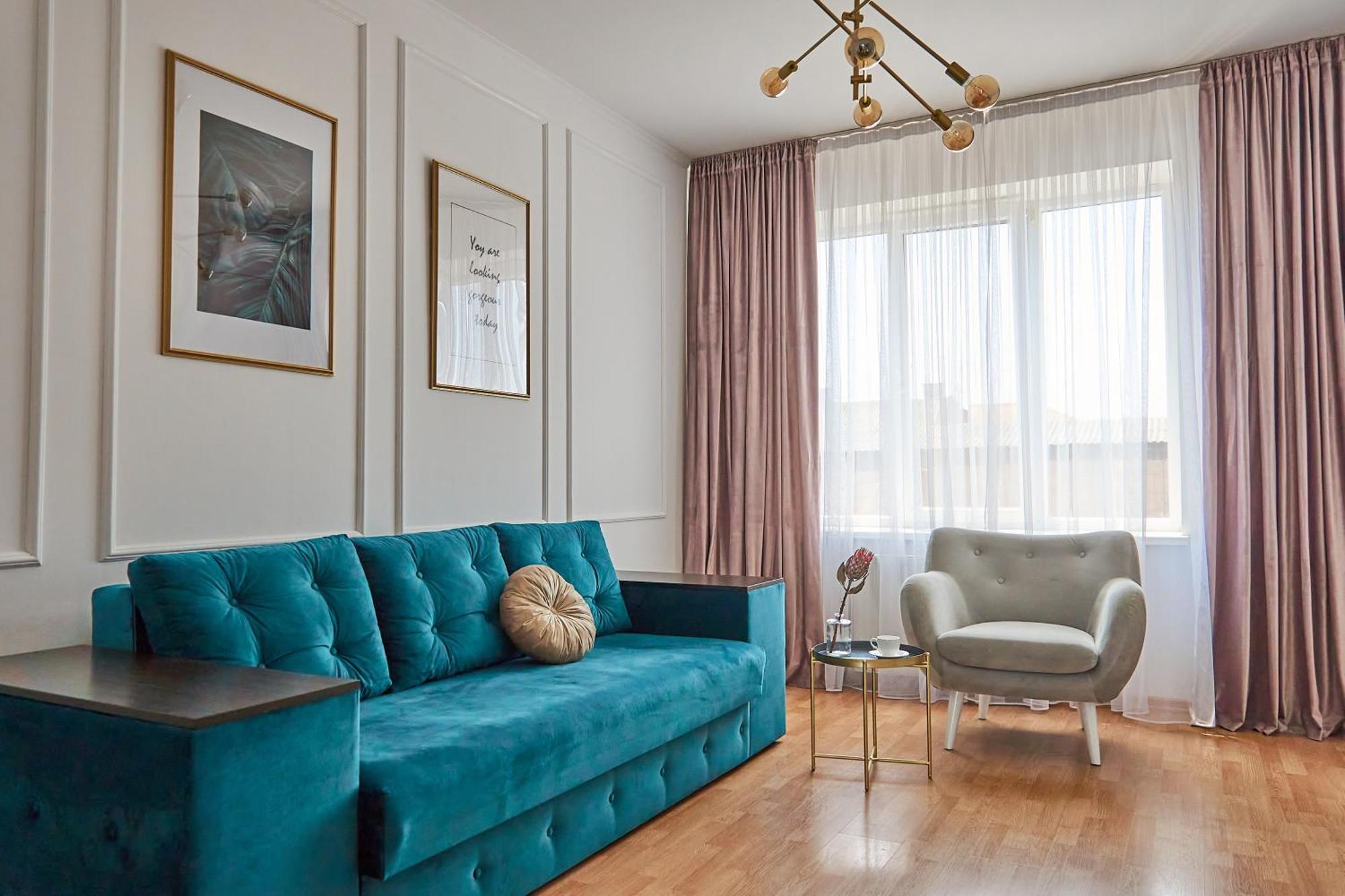 Lux Apartment Мукачеве Екстериор снимка