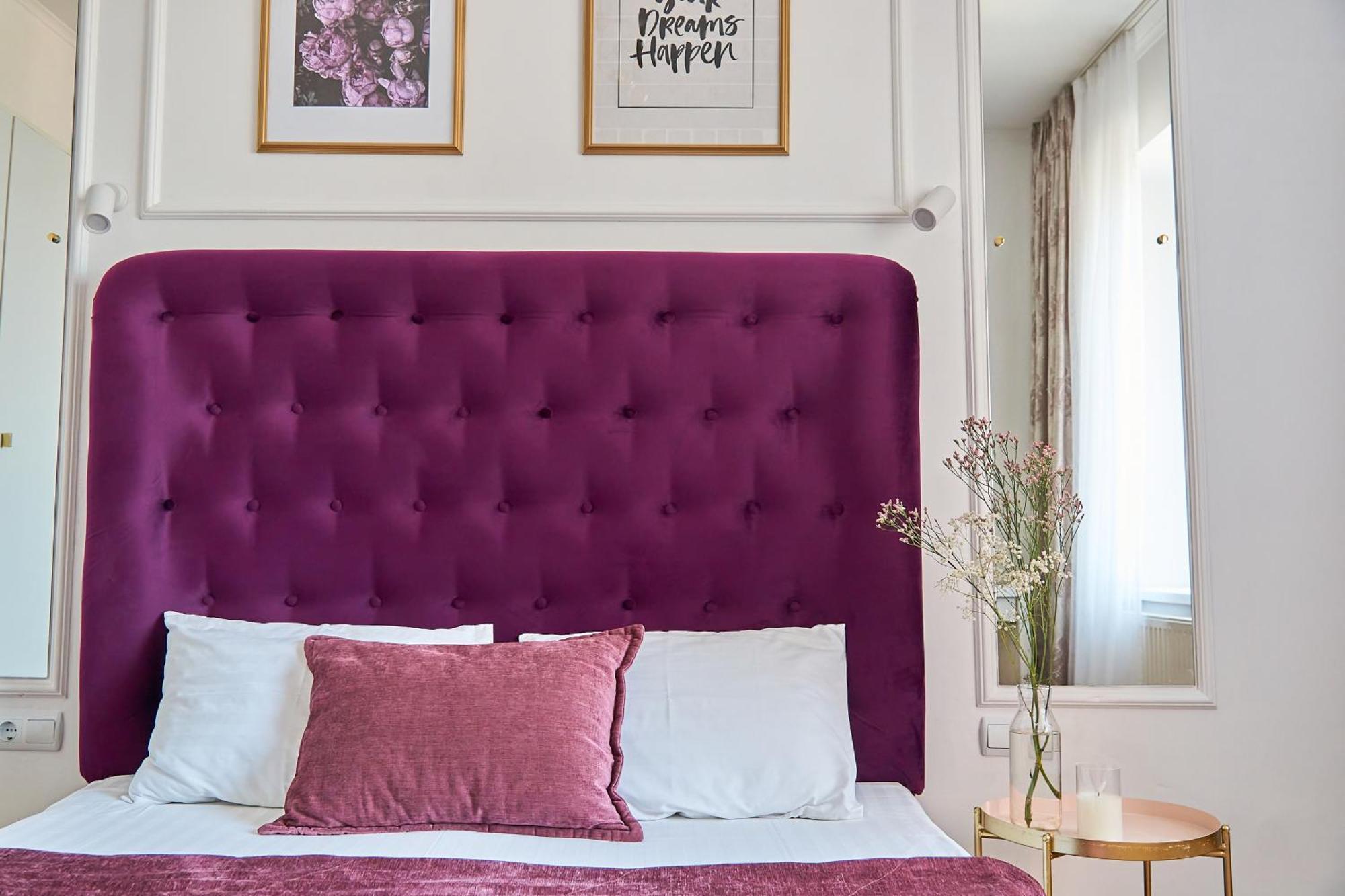 Lux Apartment Мукачеве Екстериор снимка