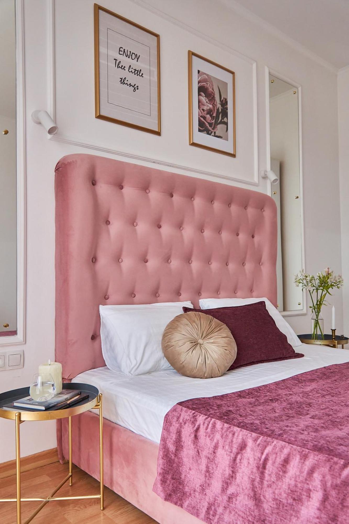 Lux Apartment Мукачеве Екстериор снимка