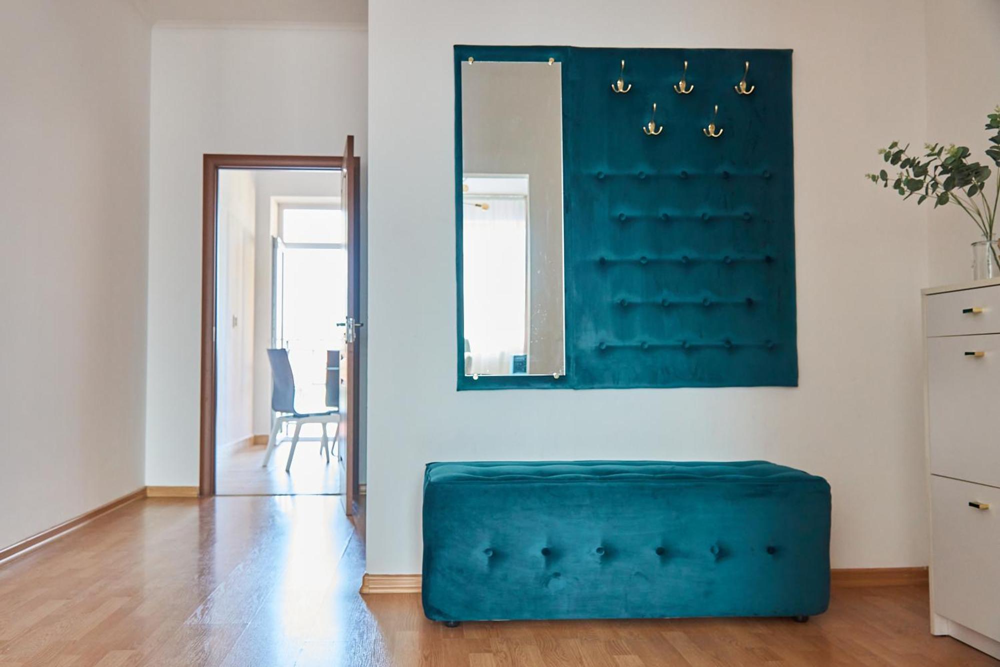 Lux Apartment Мукачеве Екстериор снимка